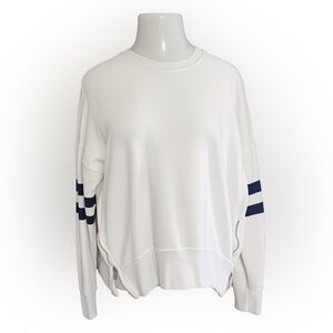 Sundry Cozy White Sweatshirt with Zipper detail on sides